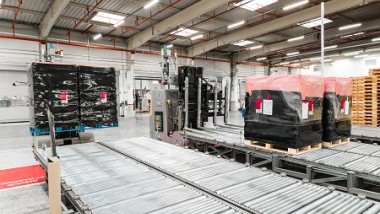 Acqua Evian “scorre” più veloce con Interroll