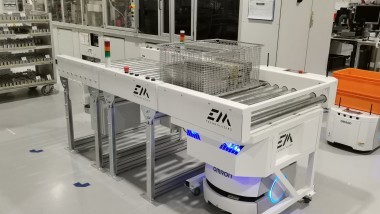 Trasporto rapido e sicuro in fabbrica grazie ai robot