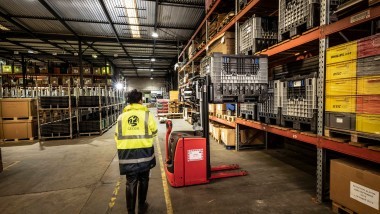 Geodis collabora al primo carrello azionato a distanza