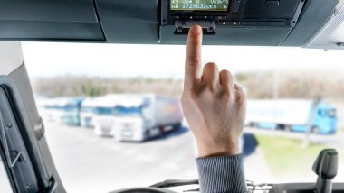 AGGIORNAMENTO SOFTWARE PER I TACHIGRAFI INTELLIGENTI VDO