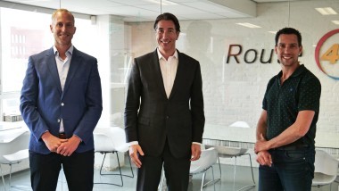 DKV investe nella piattaforma di trasporto Route42 