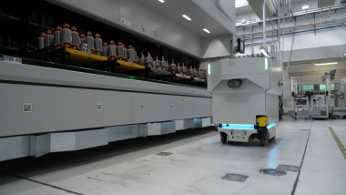 MiR e magazzino verticale, l'unione che fa la forza