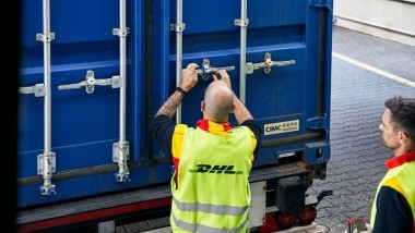 DHL Global Forwarding porta a zero le emissioni via mare