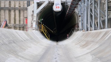 LINEA BRESCIA EST-VR: PROCEDONO GLI SCAVI NELLA GALLERIA LONATO   