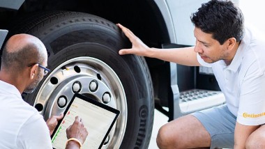 Aggiornamento del sistema di controllo pneumatici da remoto