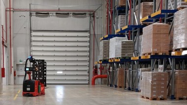 aumentare la capacità di magazzino fino a 8mila posti pallet