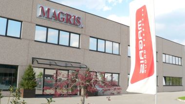 Frontali, retrattili e commissionatori Degrocar-Mitsubishi per Transtar