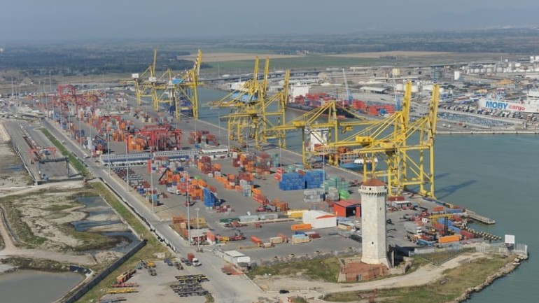 GIP cede il Terminal Darsena Toscana a Grimaldi