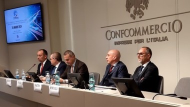 TRASPORTI E LOGISTICA TRA AI E SICUREZZA INFORMATICA