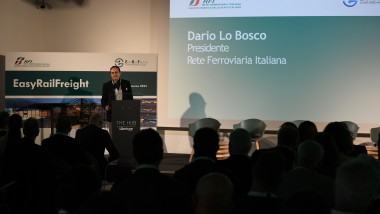 LA NUOVA PIATTAFORMA DIGITALE PER LA LOGISTICA INTERMODALE