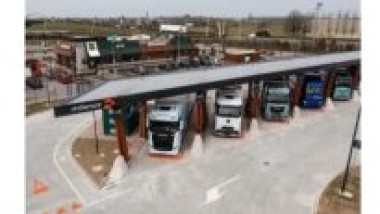 Milence inaugura il primo hub di ricarica in Italia