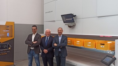 Stoccaggio in verticale per un picking alla massima efficienza