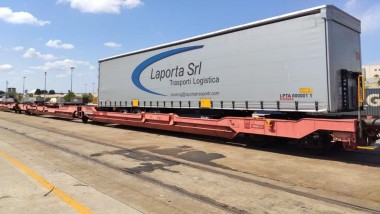 LOGISTICA UNO EUROPE ACQUISISCE LAPORTA