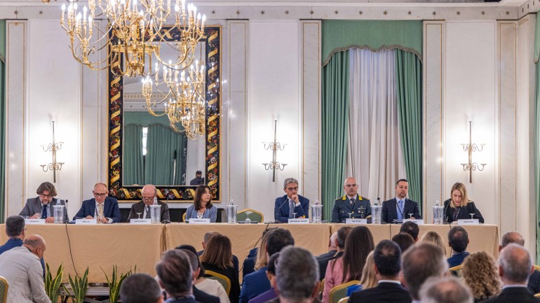 ll mercato illegale dei prodotti da fumo vale oltre 1 miliardo