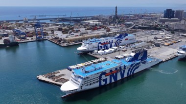 BATTESIMO A GENOVA PER GNV ORION