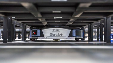 UK: Yusen Logistics con Geek+ per l’automazione