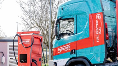 Aumenta la potenza di ricarica dei camion elettrici