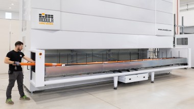 Modula presenta Long Goods, verticale per materiali fino a 7 m