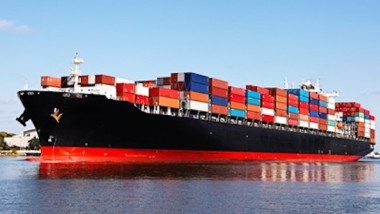 Sdoganamento in mare a Bari e Taranto