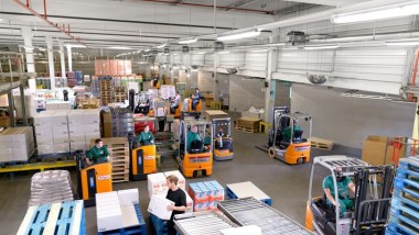 RX 20 Li-Ion di OM Still: ricarica in un'ora