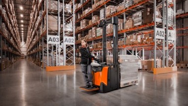 Toyota, elevatori elettrici ad alte prestazioni