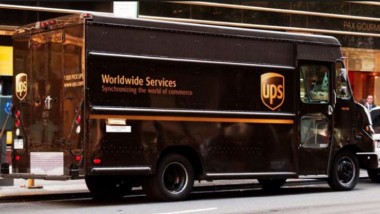 Crescita a due cifre dell'utile operativo per UPS